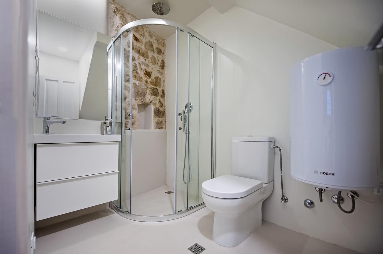 Luna Rooms And Studios Rovinj Eksteriør billede