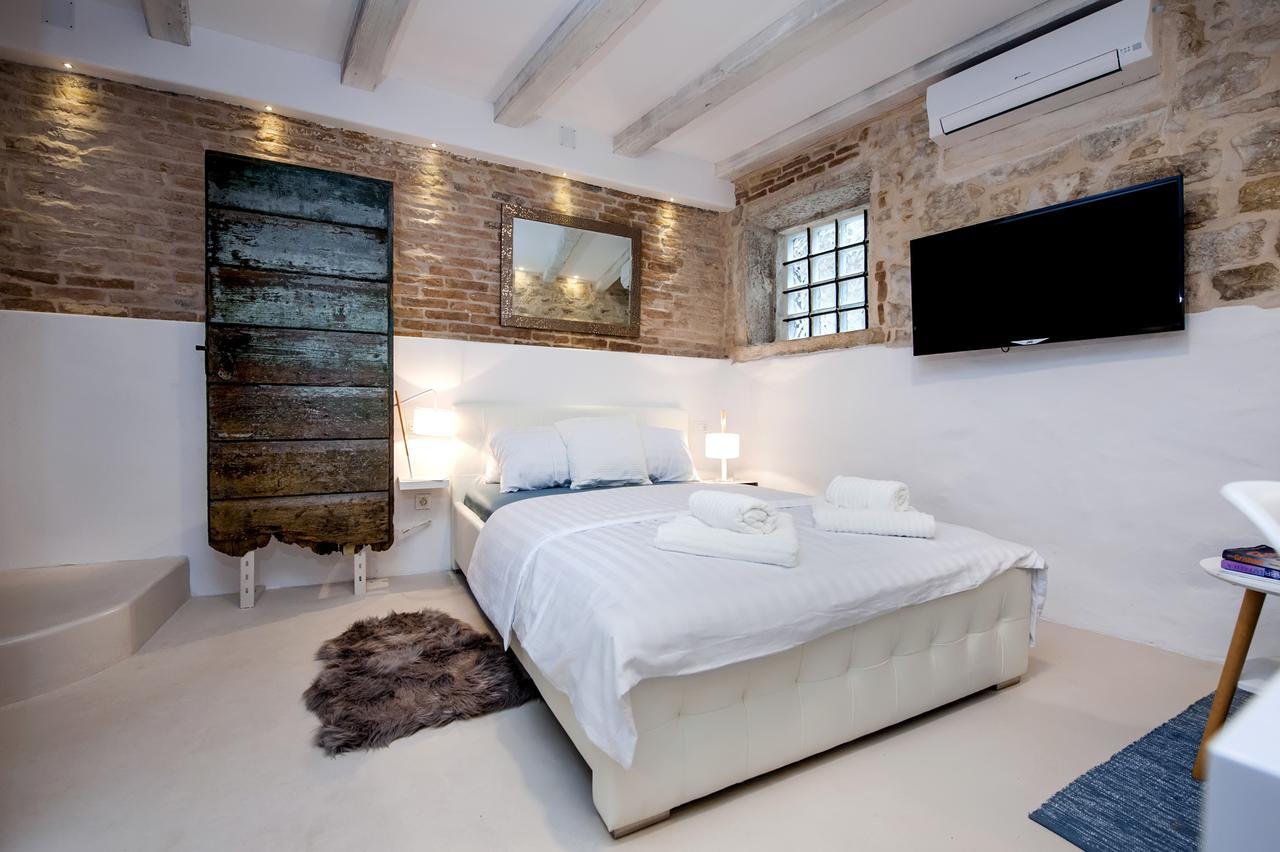 Luna Rooms And Studios Rovinj Eksteriør billede