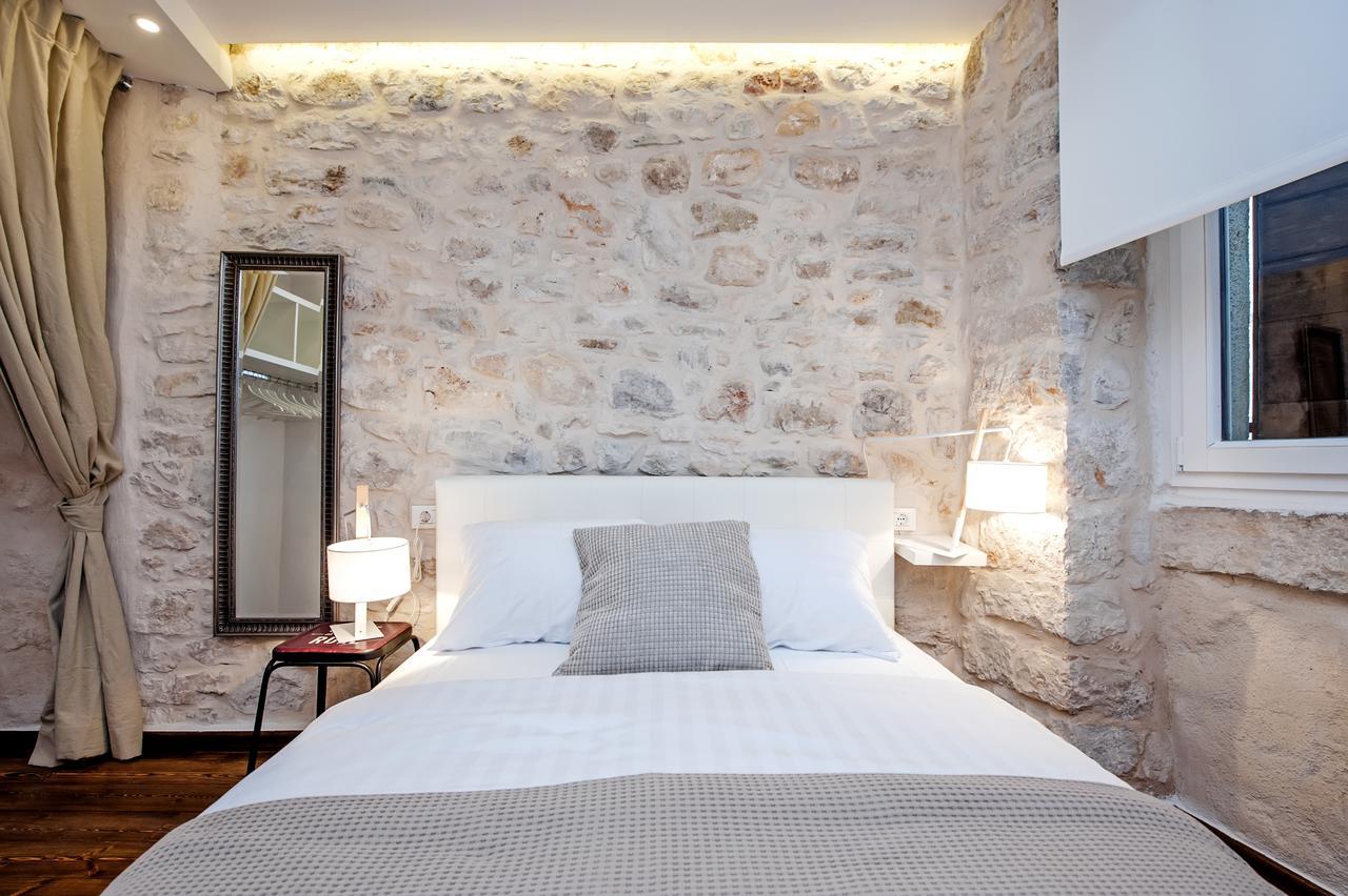 Luna Rooms And Studios Rovinj Eksteriør billede