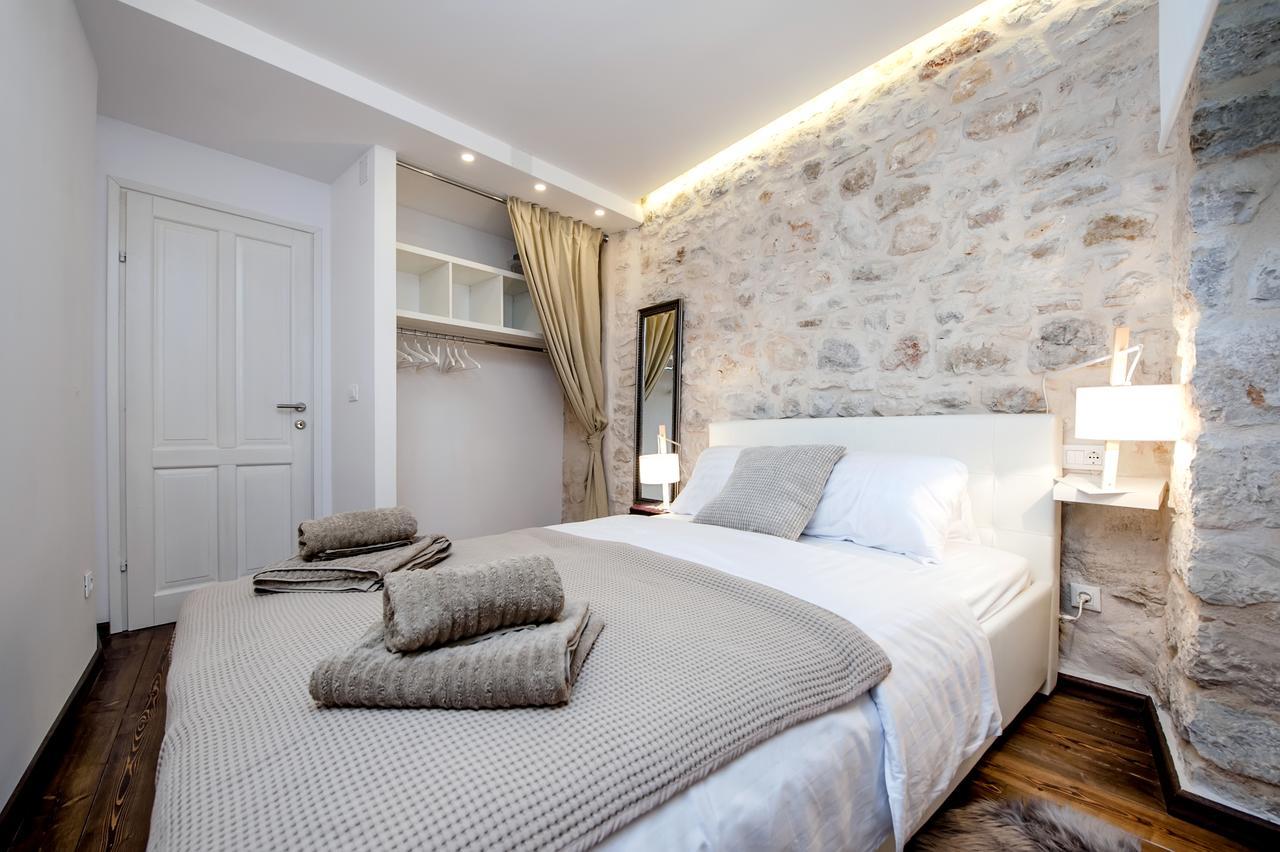 Luna Rooms And Studios Rovinj Eksteriør billede